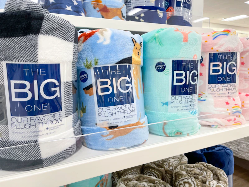 kohls the big one supersoft oversized plush throw in store image 2021 1 4