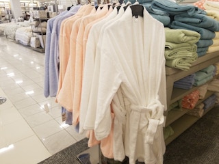 macys-martha-stewart-cotton-terry-robe-010719a