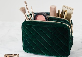 conair bag with makeup