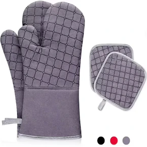 Oven Mitts and Pot Holders Set