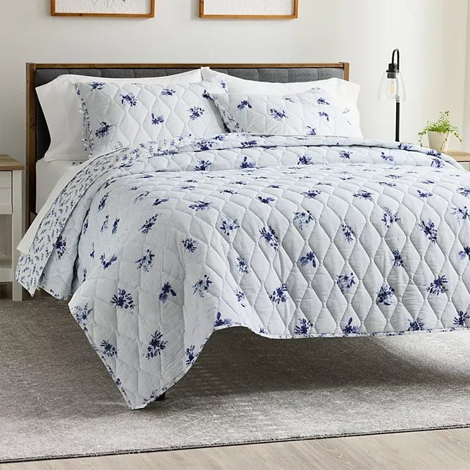 Printed Quilt Set