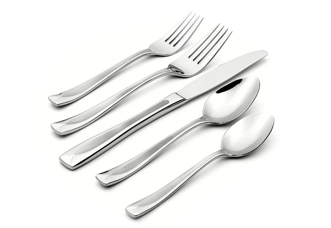 Oneida Flatware Set