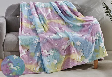 SHD Glow-in-the-Dark Throw Blanket