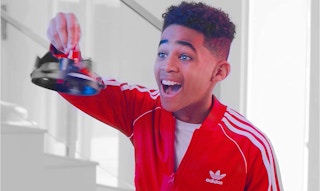 amazon gravitaor 1665081913 1665081913