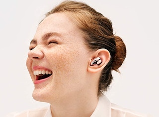 amazon samsung galaxy live buds 2022 1 1642682960 1642682960