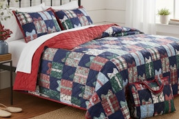 a quilt in a tote set