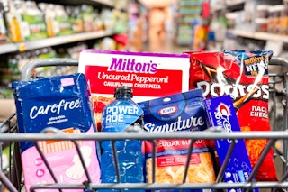 freebies and moneymaker groceries in shopping cart