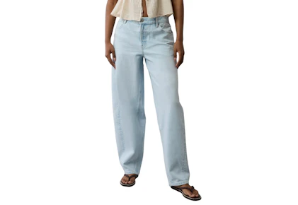 Women's Barrel Jeans