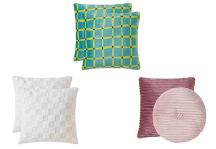 The Big One Throw Pillow Set