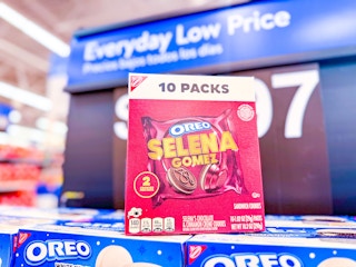 selena oreos on walmart display