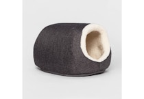 Boots & Barkley Dog and Cat Bed