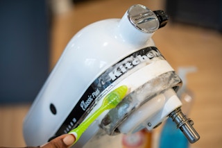 kitchenaid mixer maintenance clean baking soda toothbrush 2021 23 1639073099 1639073099