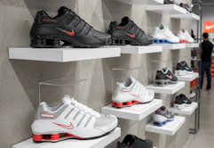 Nike Men’s Sneakers