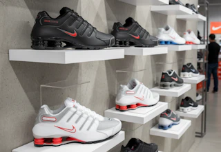 Nike Men’s Sneakers