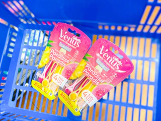 walmart-venus-razors-1