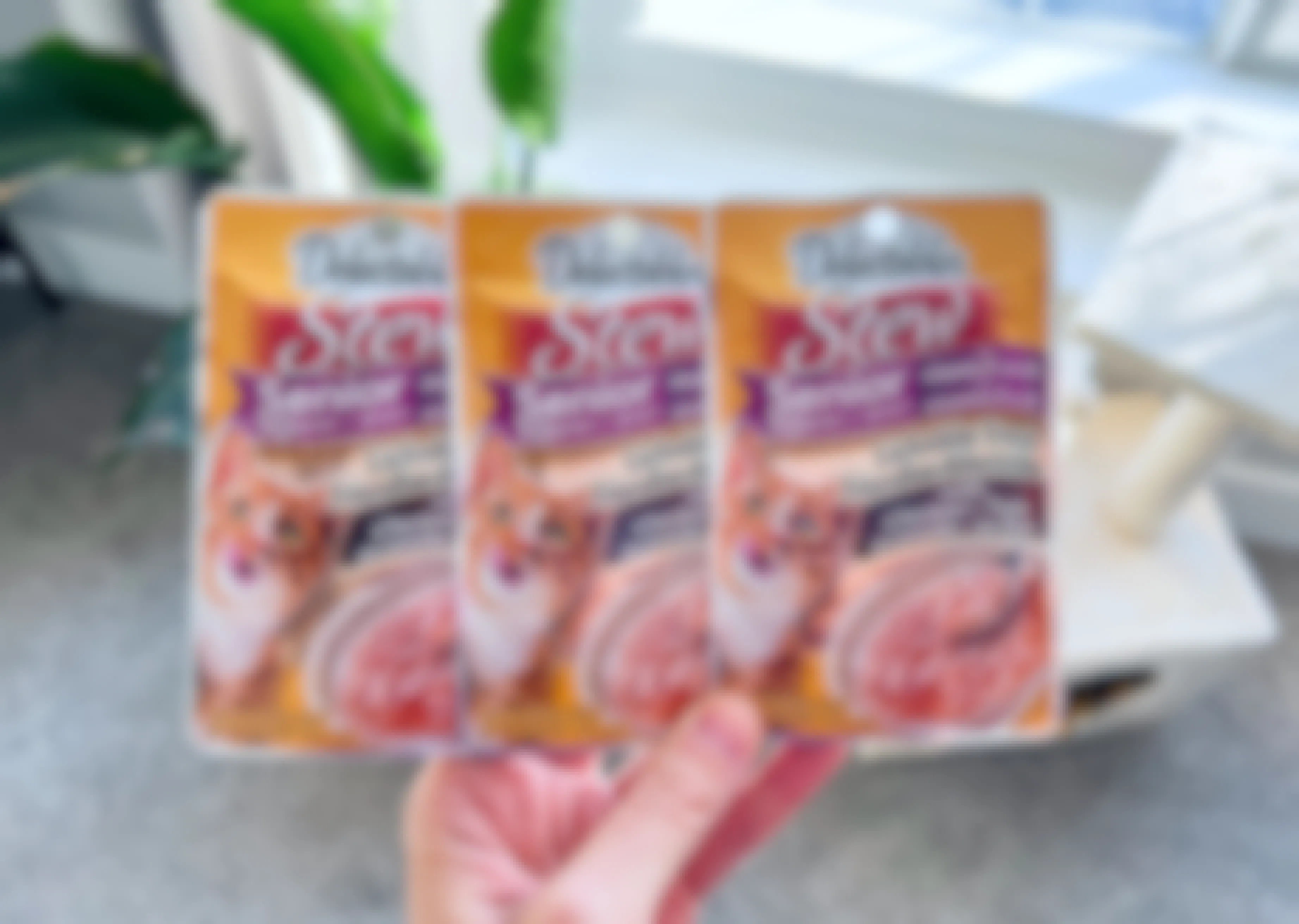 3 Free Pouches of Lickable Cat Treats — Request Now