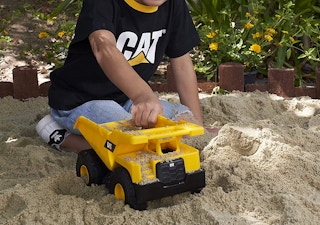 amazon cattoys dump truck 2022 1 1670013635 1670013635