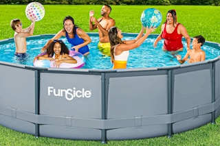 Lifestyle image of the FunSicle being used outdoors by 7 people