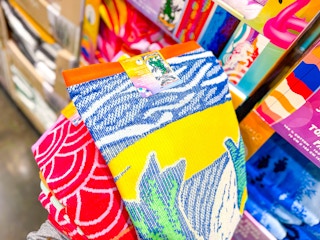 costco-kids-beach-towel