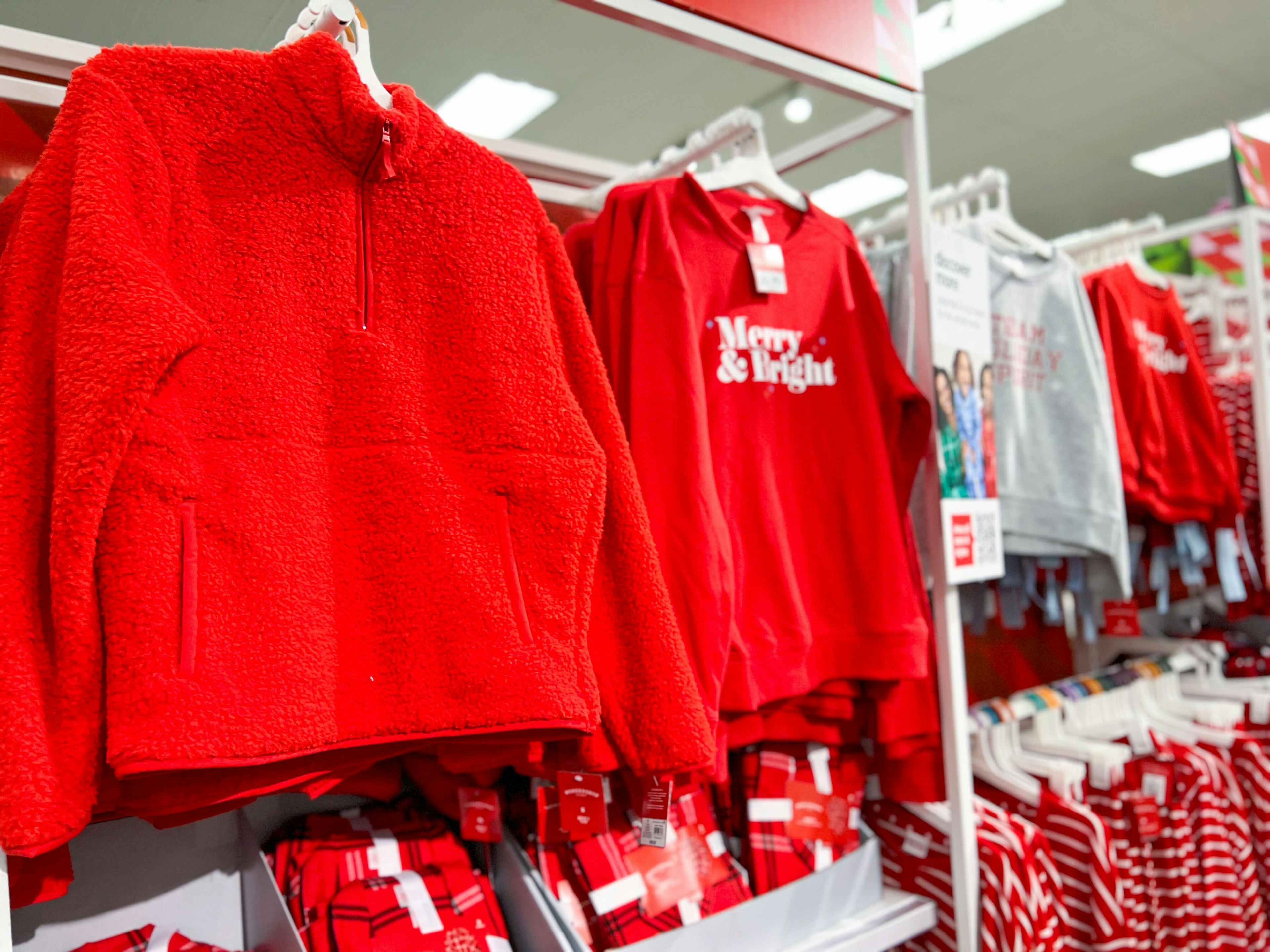 matching-holiday-family-pajamas-target5