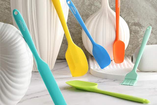 Silicone Spatula 6-Piece Set, Only $5 on Amazon card image