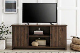 Walmart Mainstays TV Stand