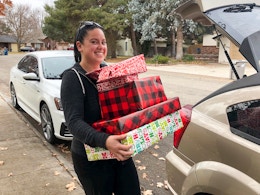 christmas-traditions-adopt-a-family-2021-01