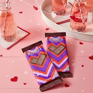 amazon hersheys valentines bar 1643402462 1643402462