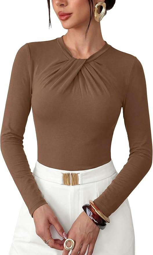 KIRUNDO Women's Twist Front Top