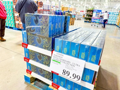 Pokemon Mega Charizard Collection