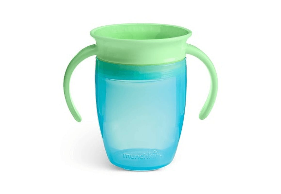 2 Munchkin Trainer Cups