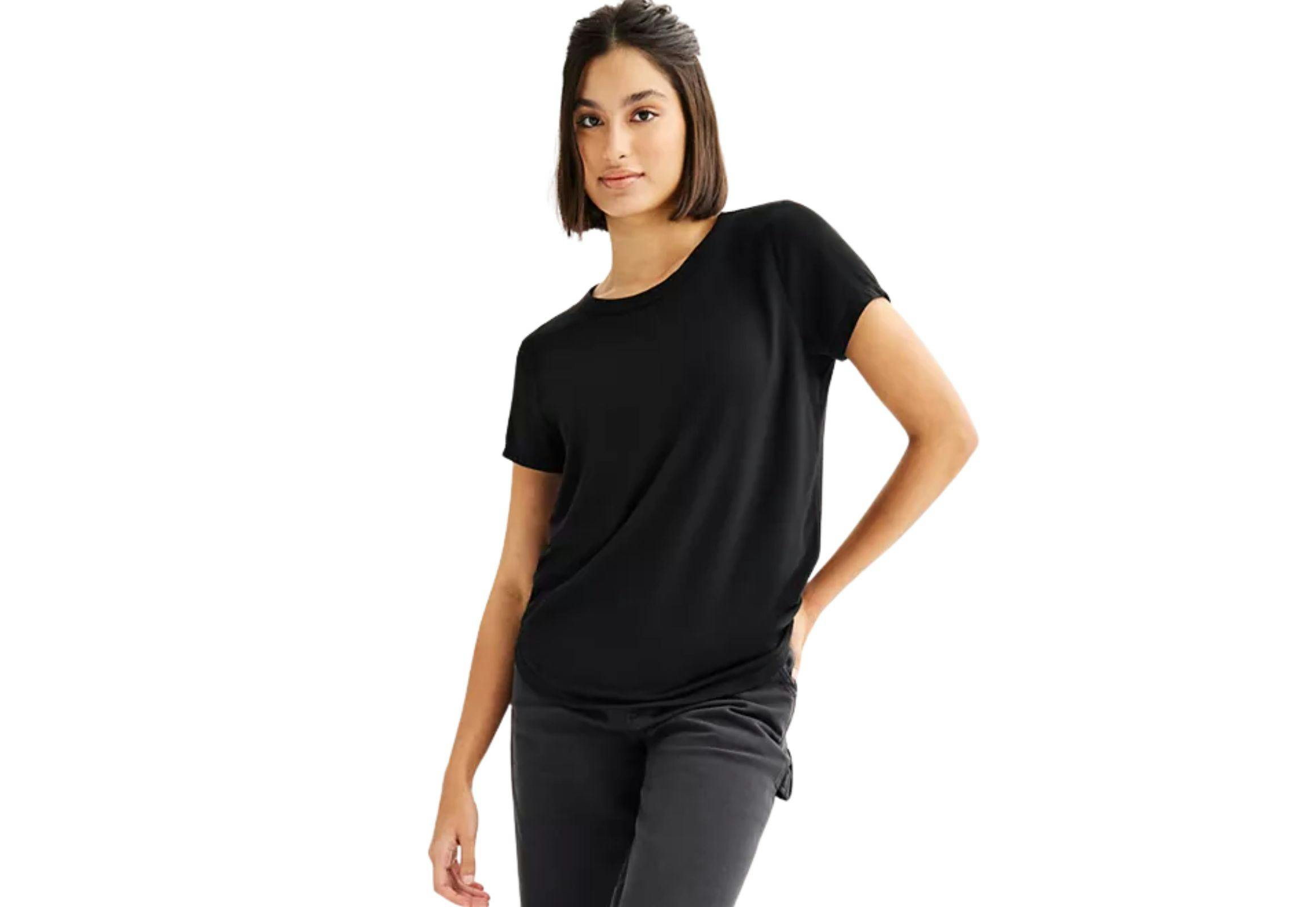 SO Women's Short Sleeve Crewneck