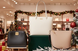 kate-spade-outlet-holiday-sale-dec-1