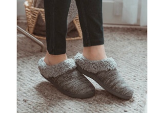 tanga-muk-luks-slipper-sale-mar-2023