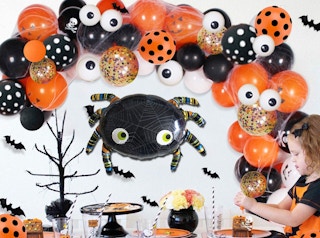 amazon halloween garland 2021 01 1632587159 1632587159