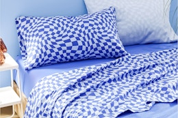 Trendy $12 Checkered 6-Piece Sheet Set at Walmart (Reg. $20) card image