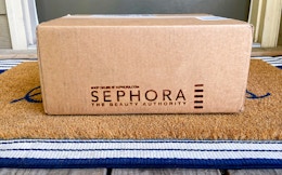 sephora delivery box on welcome mat