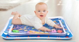 tummy-time-mat-amazon-feature-image