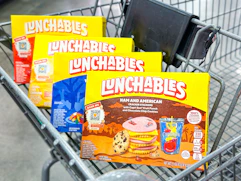 lunchables fun packs in shopping cart
