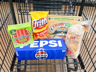 fred meyer matchup groceries in shopping cart