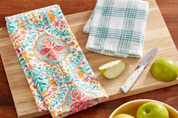 Walmart Pioneer Woman kitchen towel set