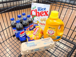 fred meyer matchup groceries in shopping cart