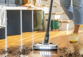 Bissell vacuum picking up dirt on hardwood floor