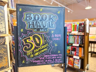 barnes-and-noble-bookstore-book-haul-50-percent-off-sale-kcl-3