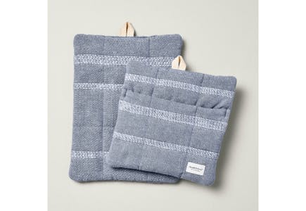 Magnolia Potholder Set