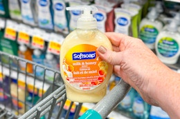 $0.99 Softsoap Hand Soap? Yes, Please — Here’s How to Get It at Kroger card image