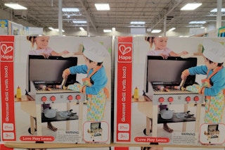 wooden grill play set