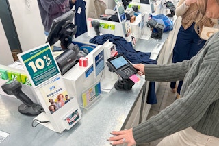 checkout at old navy