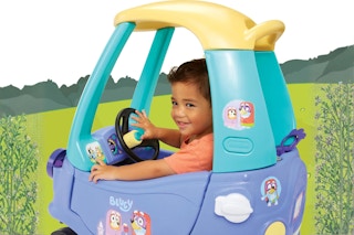 Little Tikes Bluey Grannies Car B0D8JQQ7B4