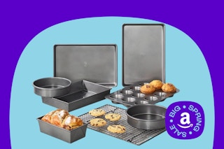 8-piece bakeware set with amazon big spring sale sticker